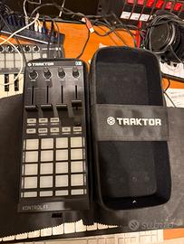 TRAKTOR F1