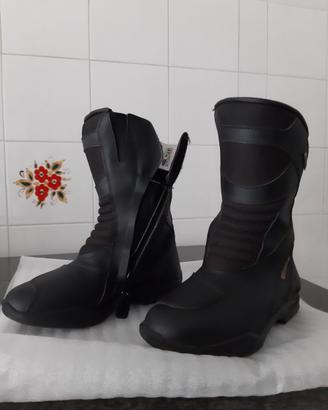 Stivaletti moto FORMA FORT85W n. 37 nero