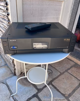 Sony Video Cassette Recorder  VHS