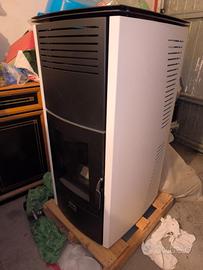 CALDAIA A PELLET ADLER