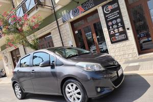 Toyota Yaris 1.4 D-4D 90CV DIESEL NAVI
