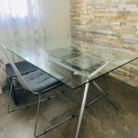 Tavolo Midj in vetro temperato