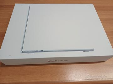 Apple Macbook  air 13" M5 nuovo