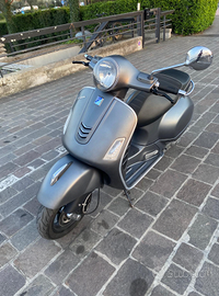 VESPA GTS 250 CON MOTORE 300 – IDEALE PER MECCANIC