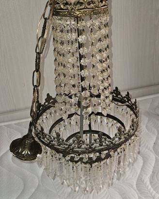 Lampadari vintage in ottone e cristalli
