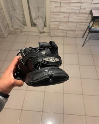 Sneakers Balenciaga nere