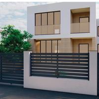 Cancello pedonale cancellata e cancello grande