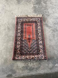 Tappeto fatto a mano