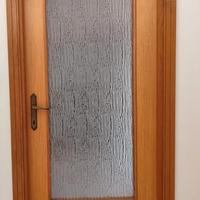 Porte in legno e porte in vetro