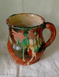 Brocca antica Francia di terracotta marmorizzata 