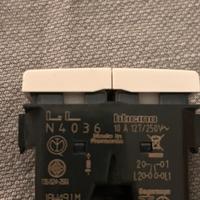 Doppio pulsante Bticino Livinglight 1P 16A b N4036