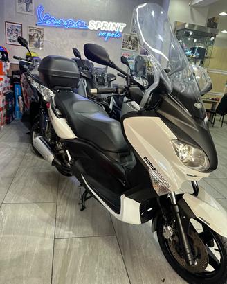 Yamaha X-Max 250 X Max stato garanzia 1 anno