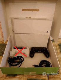 PlayStation 4 400gb bianca usata con 1 controller