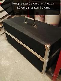 Contenitore a valigia custodia