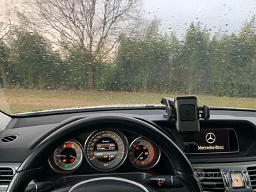 Supporto/caricatore wireless per telefono per auto