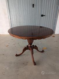 Tavolo rotondo vintage