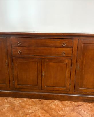 Credenza