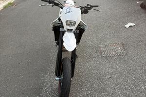 husqvarna sm 125 4t