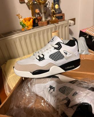 Nike Jordan 4