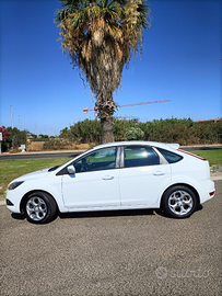 Auto Ford Focus 2010