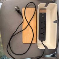 Scatola organizer per cavi con multipresa e USB