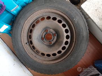 Gomme invernali cerchioni 185/60 R15- Michelin