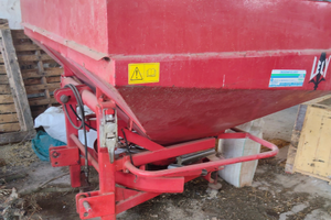 Spandiconcime lely 1500
