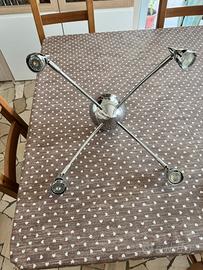 Lampadario con faretti orientabili