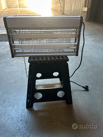 Lampada antizanzare appendibile.