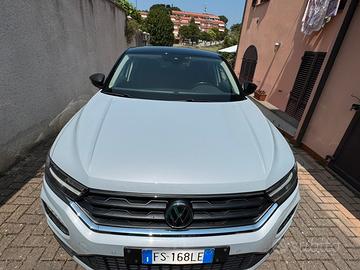 T-Roc 1.000 cc 115 cavalli colore white silver