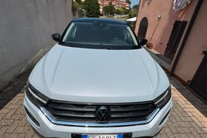 T-Roc 1.000 cc 115 cavalli colore white silver