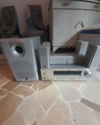 Yamaha HTR5930 