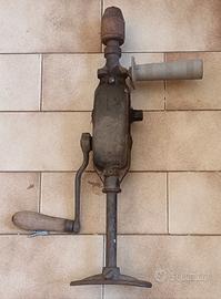 Trapano a mano anni 50