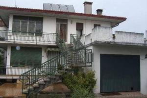Immobile in asta di 547 m² con più di 5 locali a C