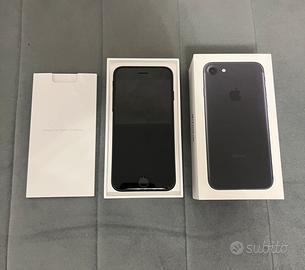 iPhone 7 nero 32GB
