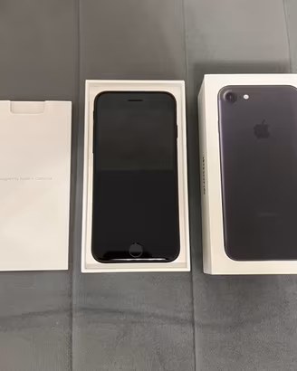iPhone 7 nero 32GB