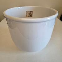 Vaso portavasi o porta piante bianco in terracotta