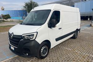 RENAULT Master 2.3 dCi 135 - 2020