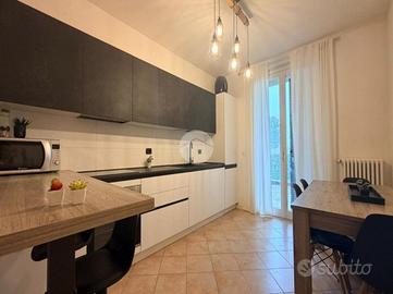 VILLA A SCHIERA A VOGHERA