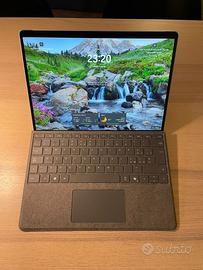 (Perfetto) Surface Pro 8 128GB/8GB. keyboard & pen