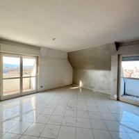 Attico con vista mozzafiato