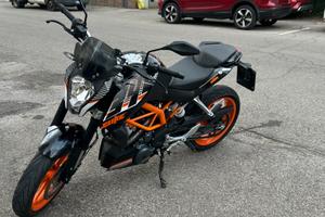 KTM Duke 390 - 2014