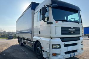 Motrice MAN TGA 26.400