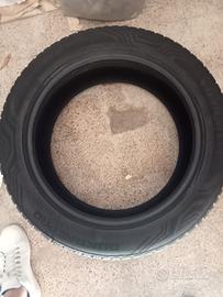 treno 4 gomme 4 stagioni  come nuove235/50 R19