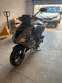 Aprilia SR 50 Factory 2008