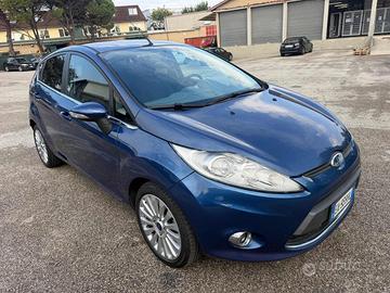 FORD Fiesta 1.4 TDCi 68CV 5p Titanium Stupenda B