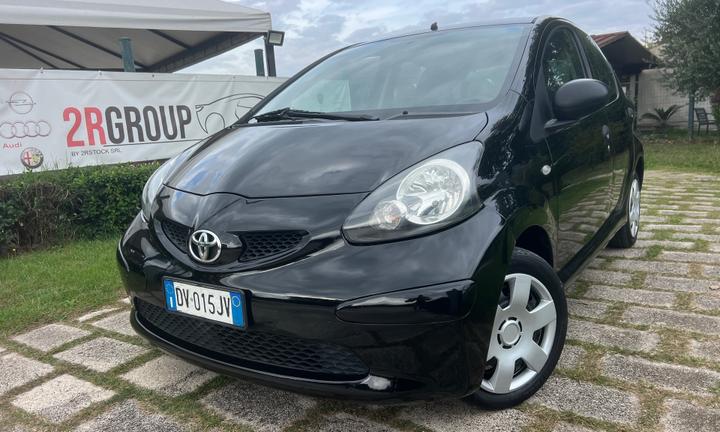 Toyota Aygo 1.0 68CV 5 porte-2009"UNIPRO"