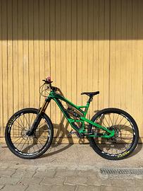 YT INDUSTRIES Capra CF Pro Race
