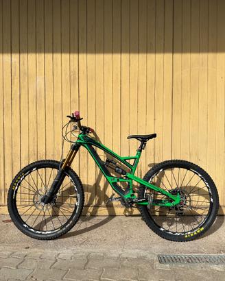 YT INDUSTRIES Capra CF Pro Race