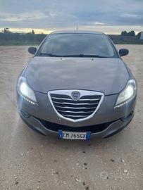 Lancia delta 1.6 120cv 2012